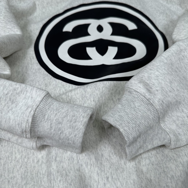 ブランドパーカー着用イメージ